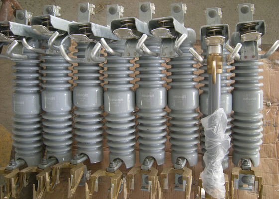 내구성 15KV 탈락 피질 절단 320mm 크립 거리의 편리한 작동