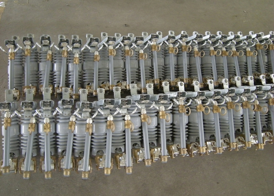 내구성 15KV 탈락 피질 절단 320mm 크립 거리의 편리한 작동